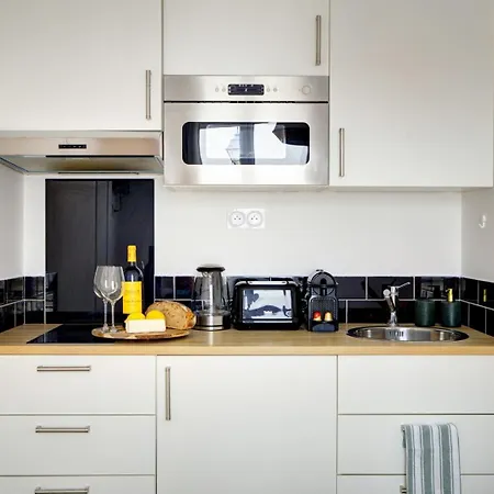 Apartament Eastern Au Coeur Du Marais Paryż
